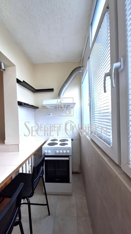 2 Bedrooms Bedrooms, ,1 BathroomBathrooms,Апартамент,Отдадено под наем,2,1060